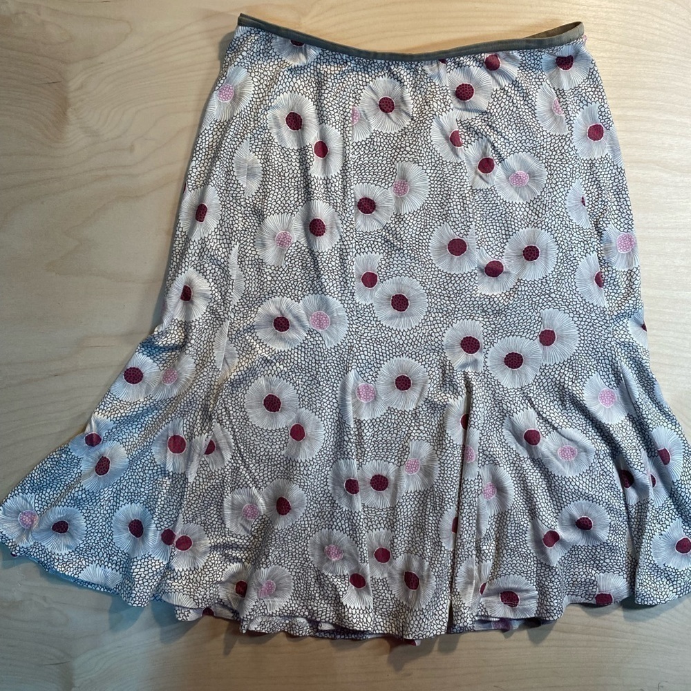 Nic + Zoe Skirt size Medium (BR)